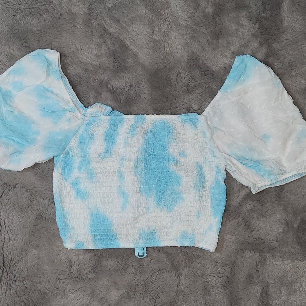 Cloud Crop Top Size S - Picture 3 of 3